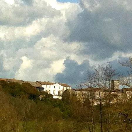 Cours De Thomazeau * Castillonnès