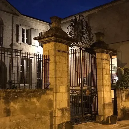Cours De Thomazeau Bed & Breakfast